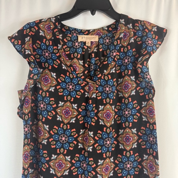Philosophy BL Kaleidoscope Multicolor
Short Sleeve Semi Sheer V-neck XS - Picture 3 of 11